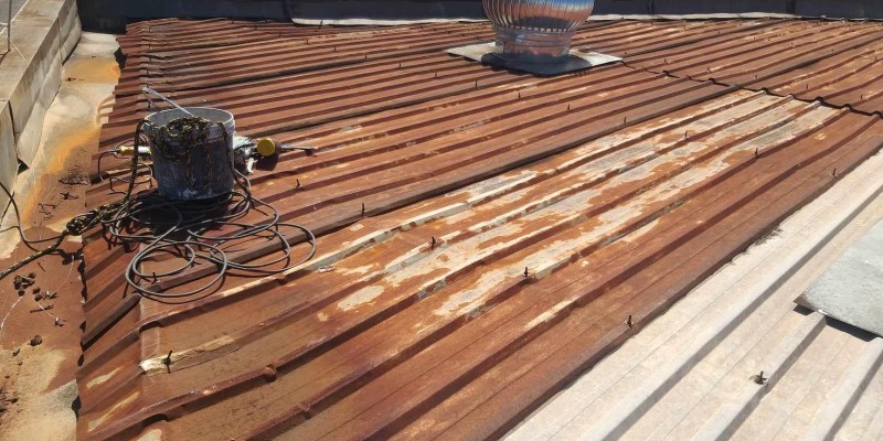 Tratamento de ferrugem para telhados galvanizados e zinco