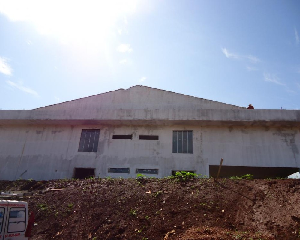 Imagem 41 da galeria Impermeabilização de Calha.as calhas de concreto devem ter  um cuidado maior que as tradicionais, as intemperes influi muito no seu estado físico.  