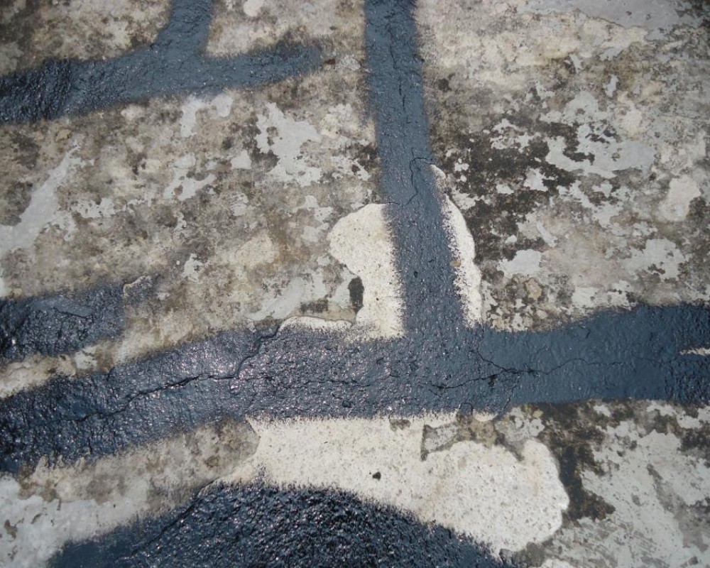 Imagem 30 da galeria Impermeabilização de Calhas. as calhas de concretos precisam de manutenção no minimo uma vez ao o ano.