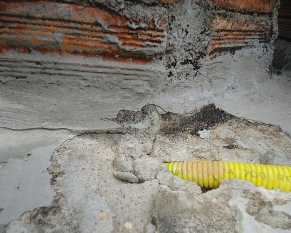 Imagem 47 da galeria Impermeabilização de Calhas. as calhas de concretos precisam de manutenção no minimo uma vez ao o ano.
