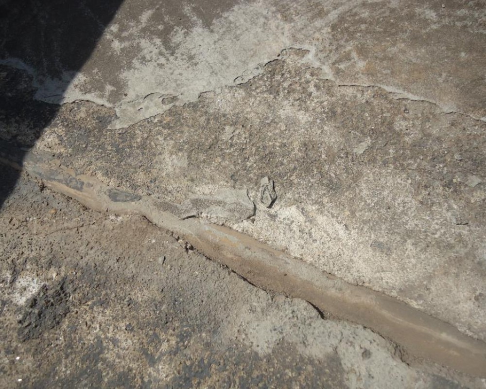 Imagem 55 da galeria Impermeabilização de Calhas. as calhas de concretos precisam de manutenção no minimo uma vez ao o ano.