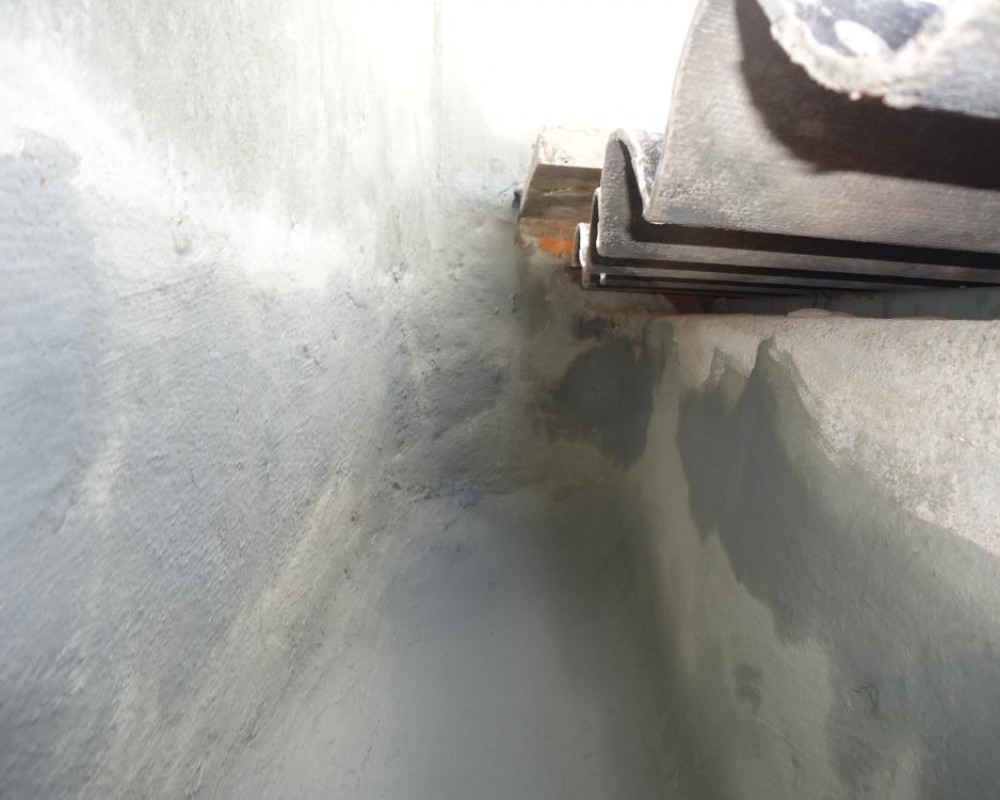 Imagem 48 da galeria Impermeabilização de Calhas. as calhas de concretos precisam de manutenção no minimo uma vez ao o ano.