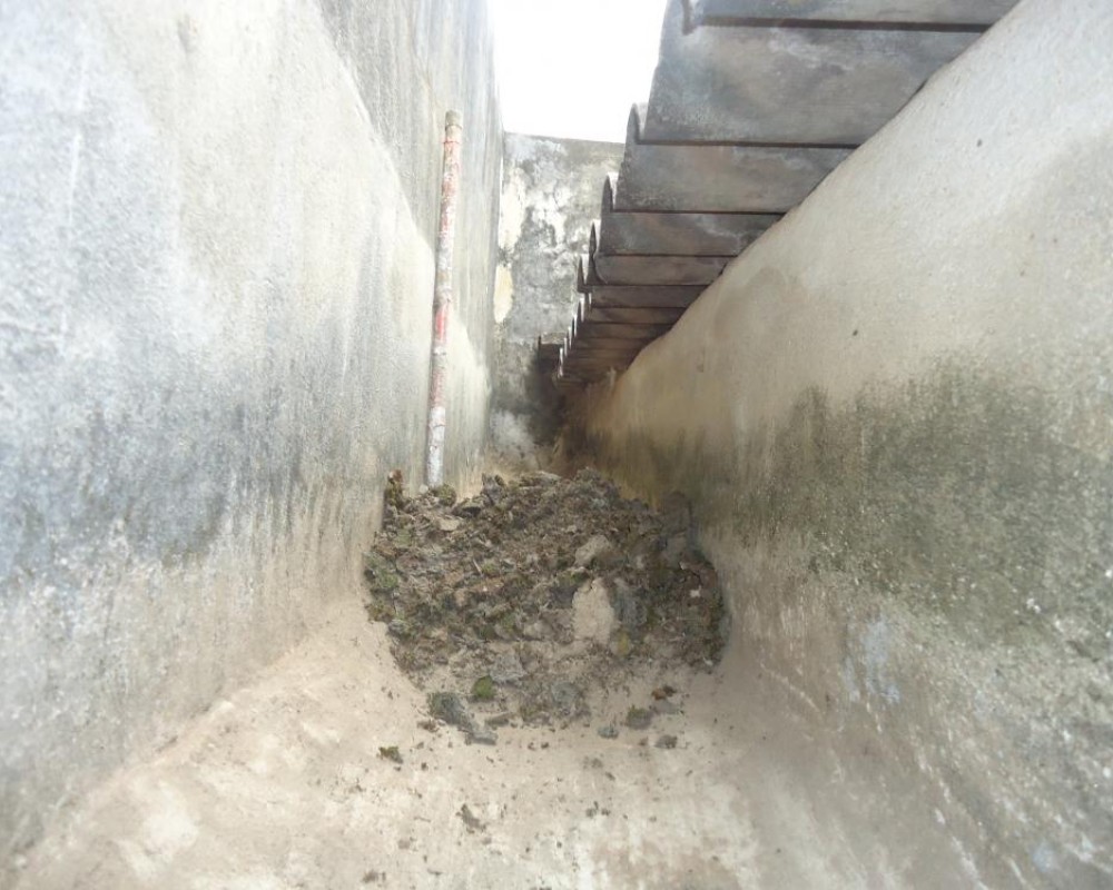 Imagem 99 da galeria Impermeabilização de Calhas. as calhas de concretos precisam de manutenção no minimo uma vez ao o ano.