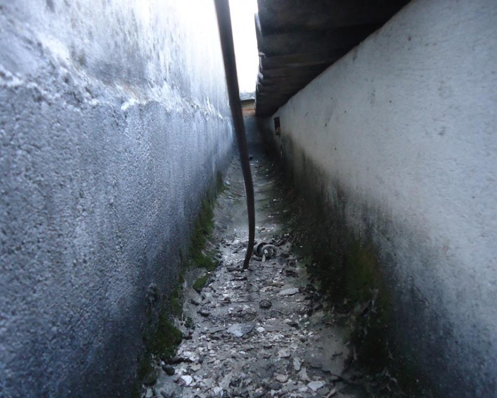 Imagem 77 da galeria Impermeabilização de Calhas. as calhas de concretos precisam de manutenção no minimo uma vez ao o ano.