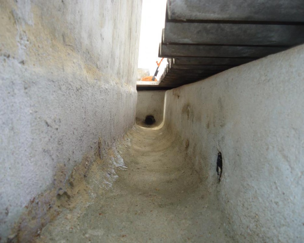 Imagem 109 da galeria Impermeabilização de Calhas. as calhas de concretos precisam de manutenção no minimo uma vez ao o ano.