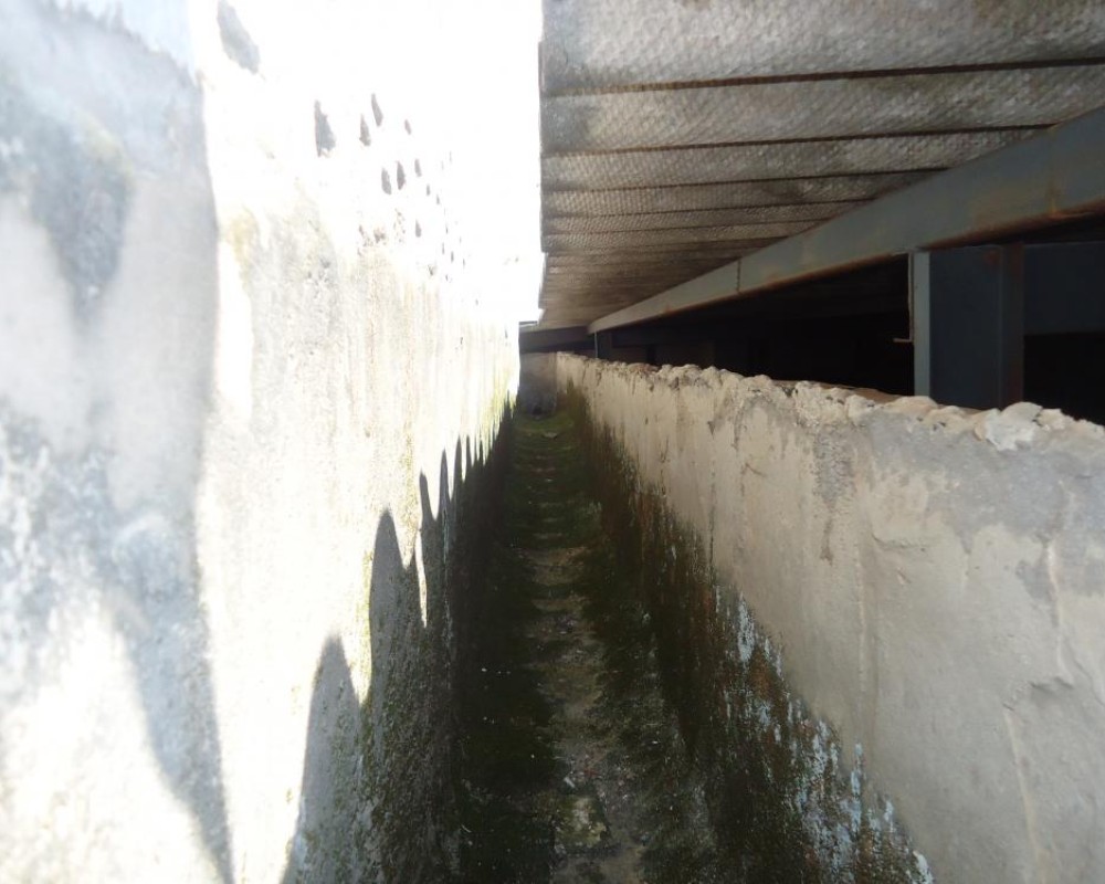 Imagem 116 da galeria Impermeabilização de Calhas. as calhas de concretos precisam de manutenção no minimo uma vez ao o ano.