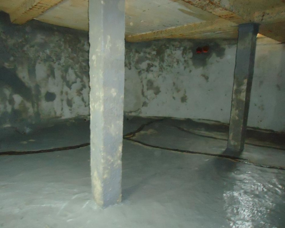 Imagem 20 da galeria impermeabilização de caixa d'água e reservatório. remoção de manta, limpeza, preparo para uma nova impermeabilização, bem difícil.