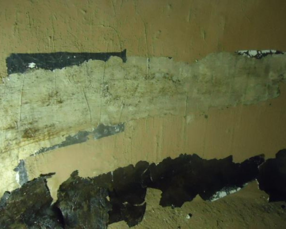 Imagem 131 da galeria impermeabilização.danos provocados por falta de manutenção em caixa d'água e reservatório. a manutenção tem que ser feita no minimo uma vez ao ano.