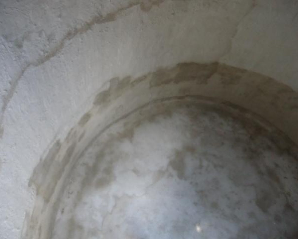 Imagem 43 da galeria impermeabilização.danos provocados por falta de manutenção em caixa d'água e reservatório. a manutenção tem que ser feita no minimo uma vez ao ano.