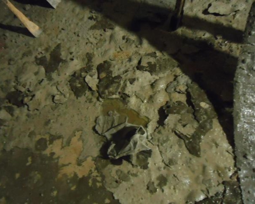 Imagem 93 da galeria impermeabilização.danos provocados por falta de manutenção em caixa d'água e reservatório. a manutenção tem que ser feita no minimo uma vez ao ano.