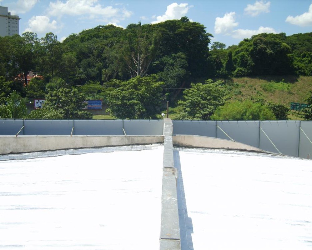 Imagem 2 da galeria Impermeabilização e Isolamento Térmico para Telhados Galvanizados.