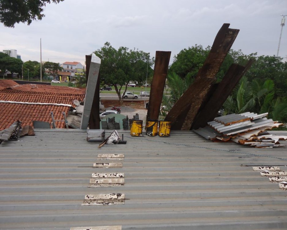 Imagem 14 da galeria Impermeabilização Telhados Galvanizados, Feira do Guará DF, 11 mil m²