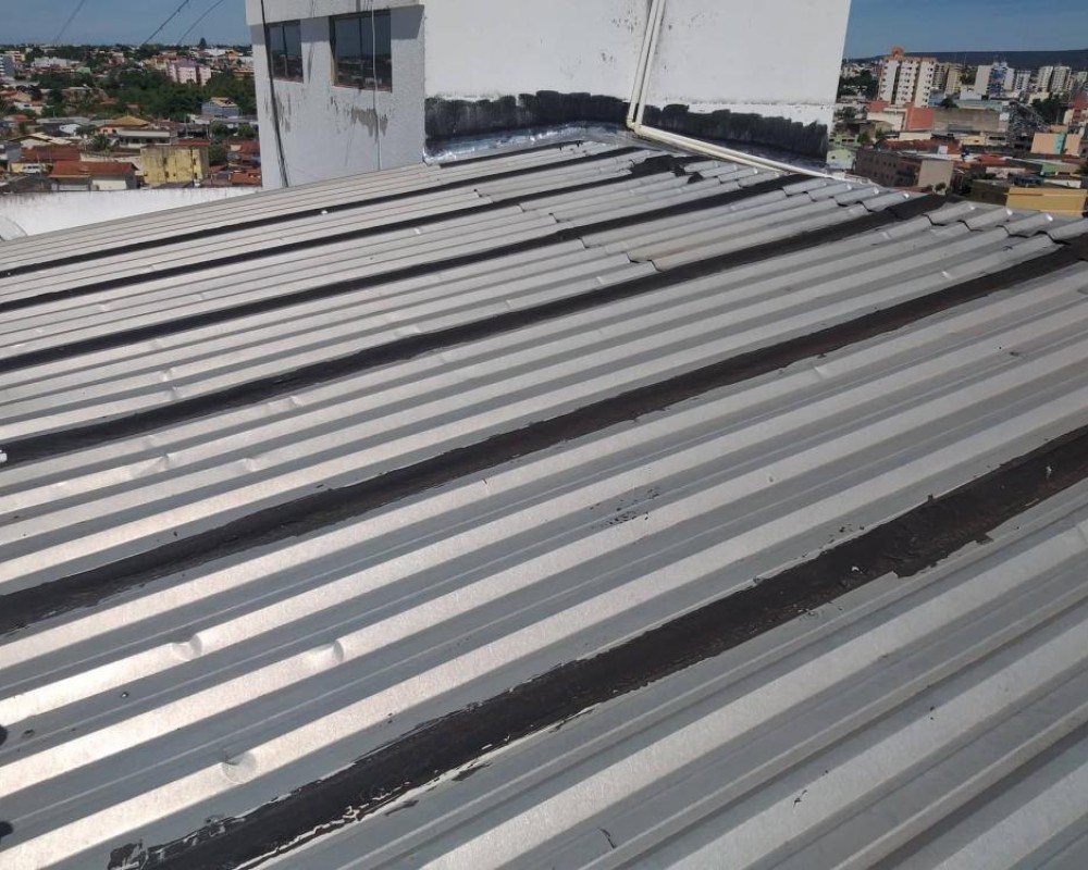 Imagem 23 da galeria Recuperação, impermeabilização, isolamento térmico para telhados galvanizados.