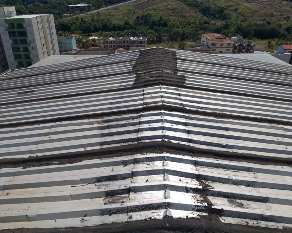 Imagem 13 da galeria Recuperação, impermeabilização, isolamento térmico para telhados galvanizados.