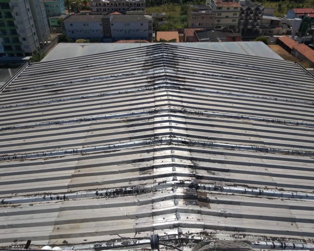 Imagem 7 da galeria Recuperação, impermeabilização, isolamento térmico para telhados galvanizados.