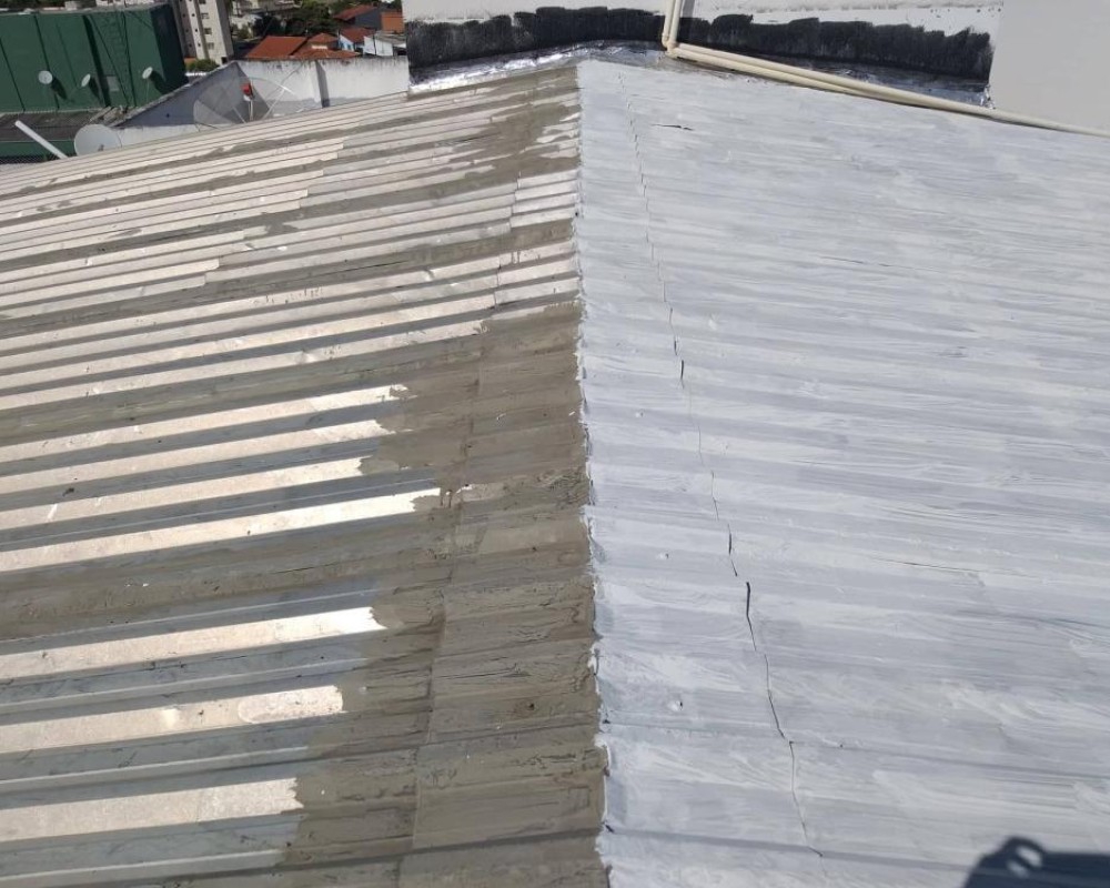 Imagem 3 da galeria Recuperação, impermeabilização, isolamento térmico para telhados galvanizados.
