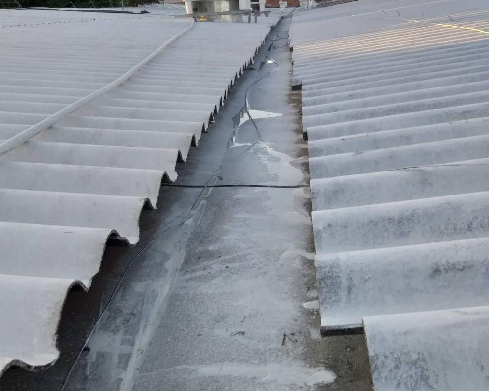 Imagem 24 da galeria Impermeabilização e Isolamento Térmico em telhados e Coberturas.
