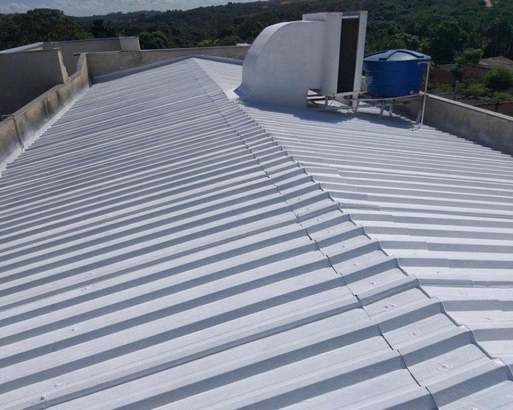 Imagem 11 da galeria Impermeabilização e isolamento térmico de telhado galvanizado. fita multiuso e tinta térmica emborrachada. 