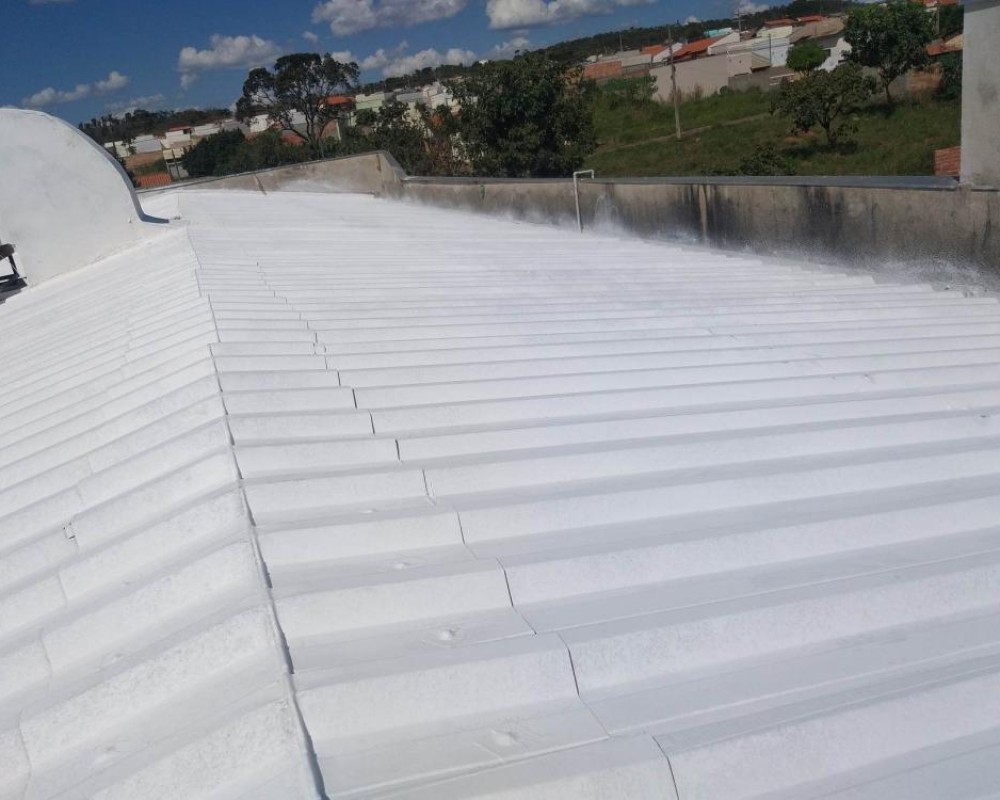 Imagem 10 da galeria Impermeabilização e isolamento térmico de telhado galvanizado. fita multiuso e tinta térmica emborrachada. 