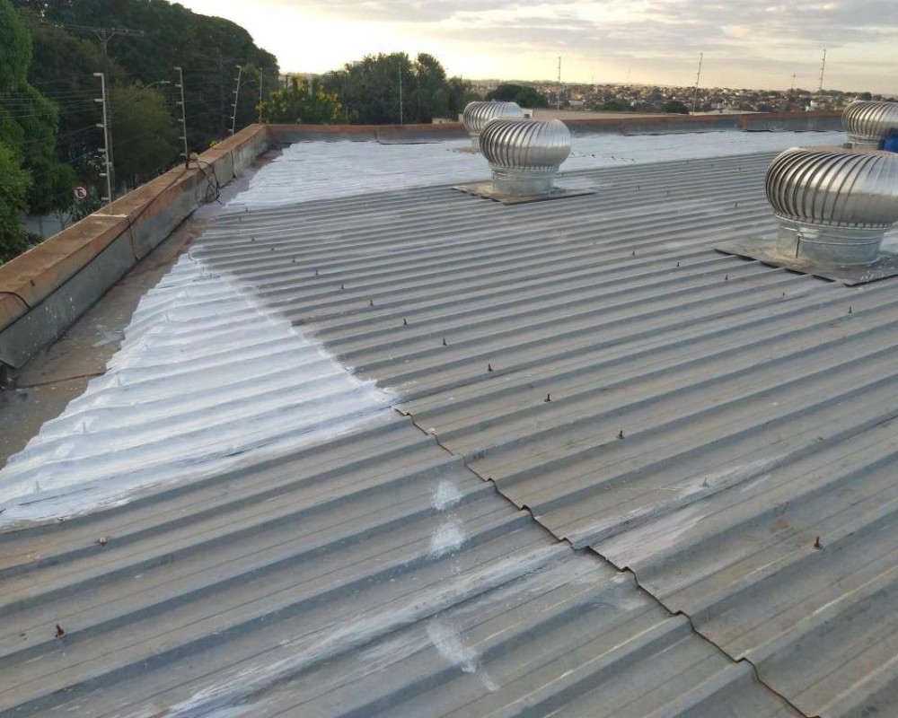 Imagem 8 da galeria Tratamento de ferrugem para telhados galvanizados e zinco