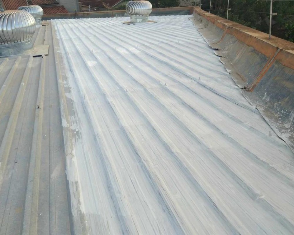 Imagem 6 da galeria Tratamento de ferrugem para telhados galvanizados e zinco