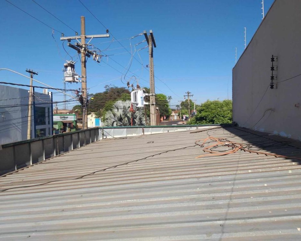 Imagem 27 da galeria Impermeabilização e isolamento térmico para telhados e coberturas, com borracha liquida térmica impede a passagem de água e calor indesejados.